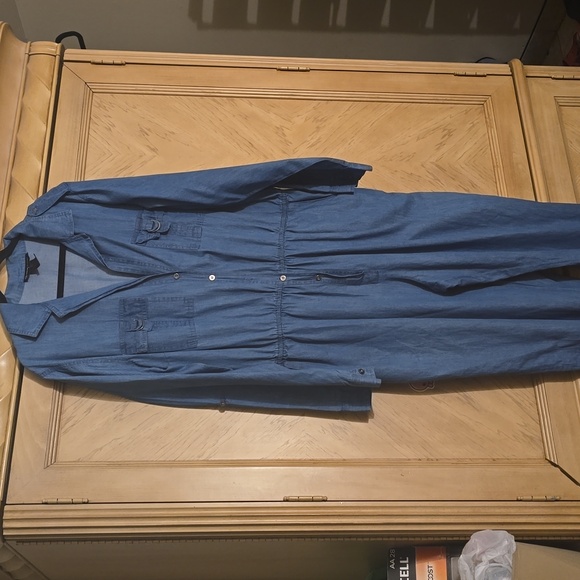 Fashion 2 figure Blue Medium wash chambray jean jumpsuit. Size 2X - Picture 2 of 13
